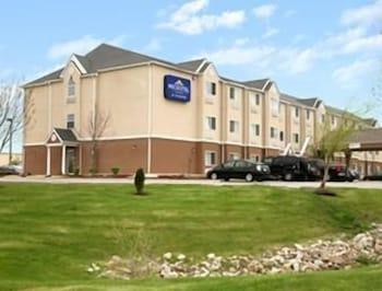 Microtel Inn & Suites By Wyndham Kansas City Airport Dış mekan fotoğraf