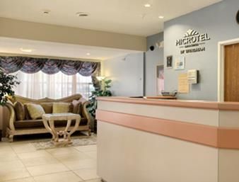 Microtel Inn & Suites By Wyndham Kansas City Airport İç mekan fotoğraf